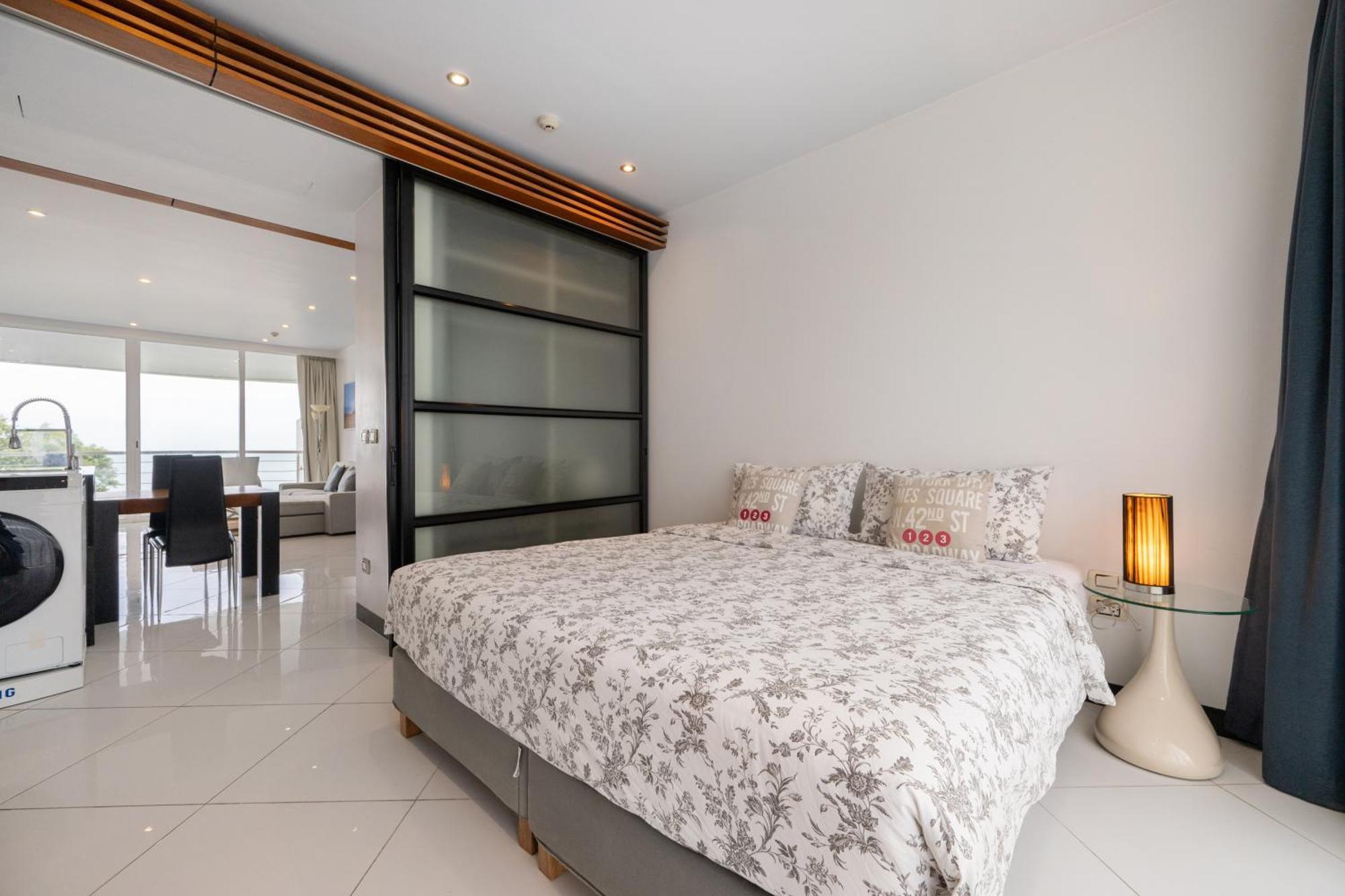 Pure Sunset Beach - Ocean View Room, Pattaya На Джомтьен Экстерьер фото