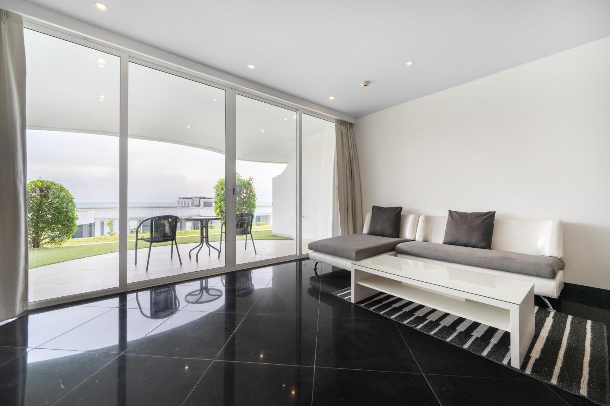 Pure Sunset Beach - Ocean View Room, Pattaya На Джомтьен Экстерьер фото