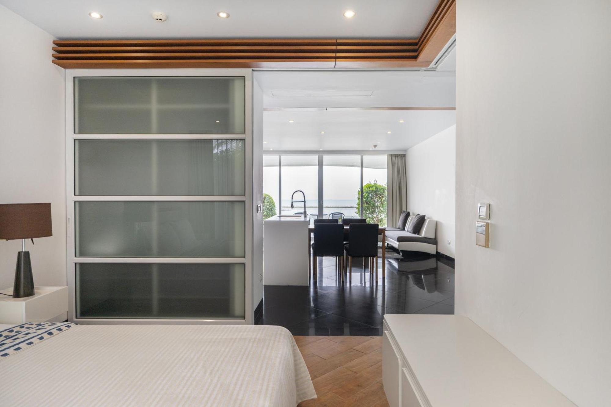 Pure Sunset Beach - Ocean View Room, Pattaya На Джомтьен Экстерьер фото